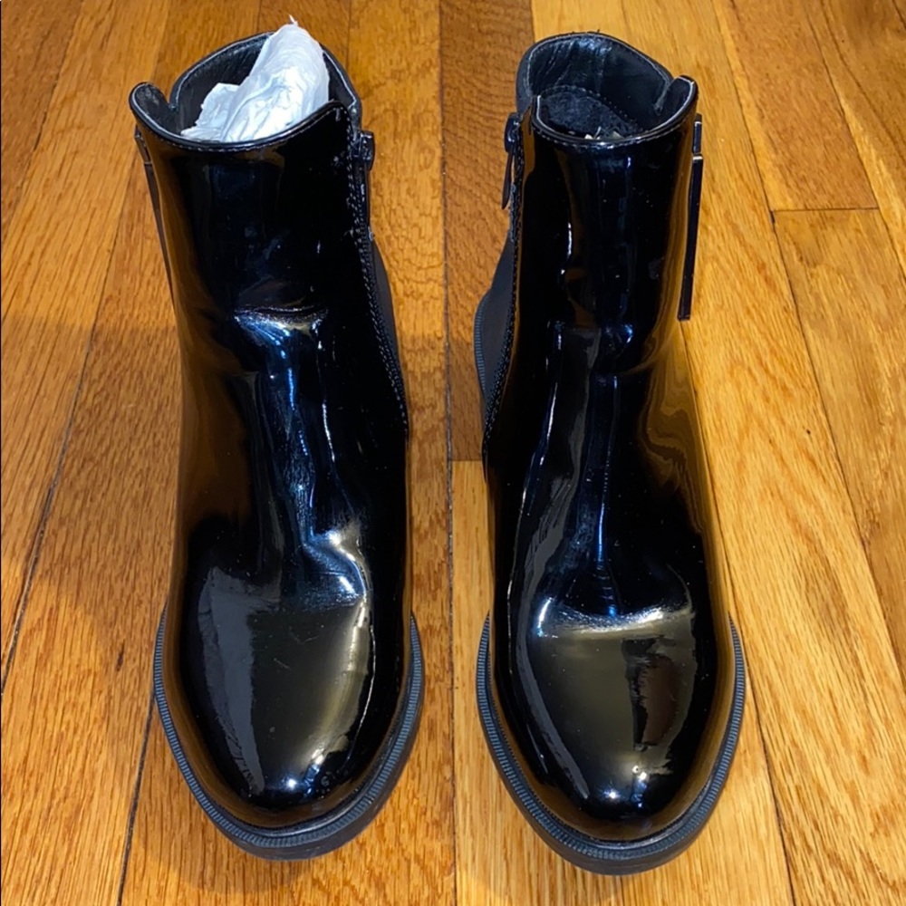 Boots - Picture 3 of 4